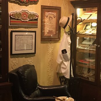Huntington Humidor