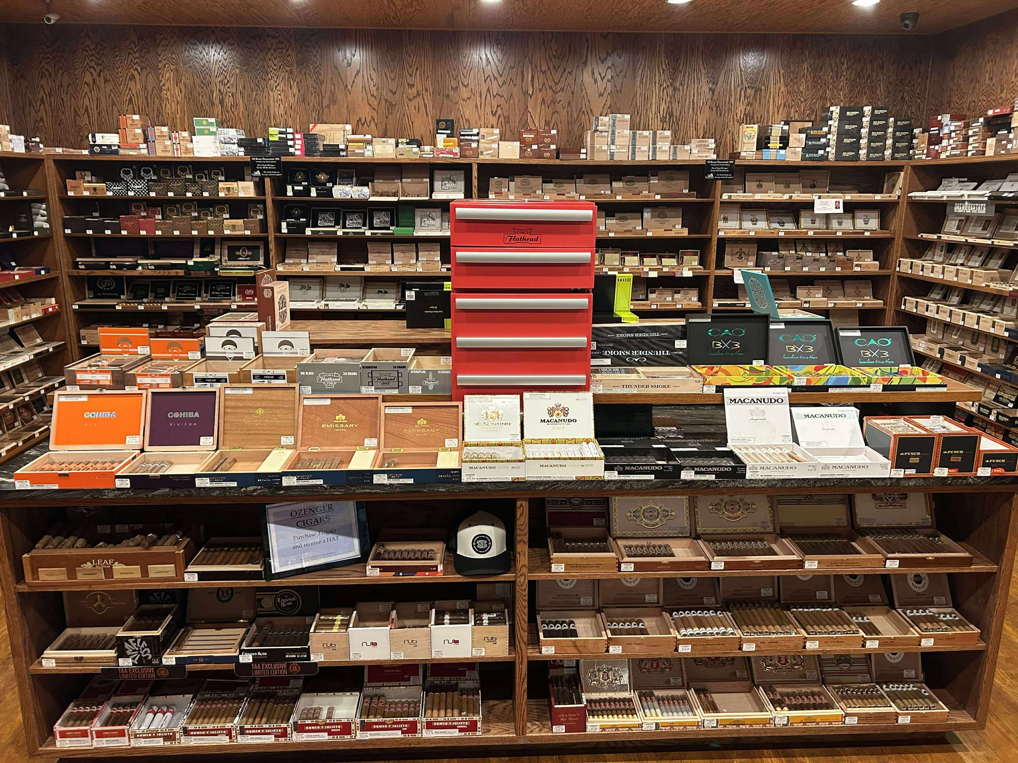 Humidour Cigar Shoppe