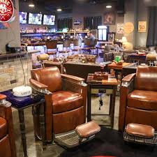 Gold Leaf Cigar Lounge