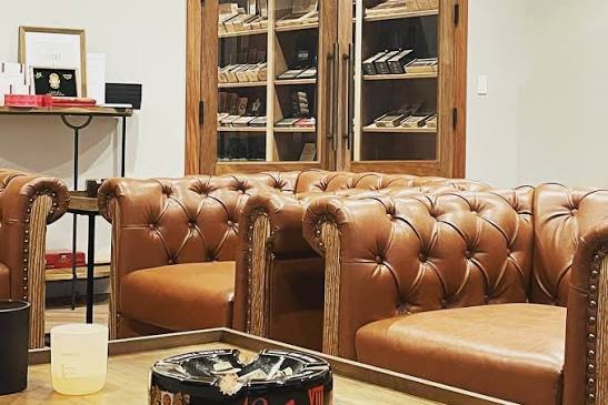 Plume Cigar Lounge