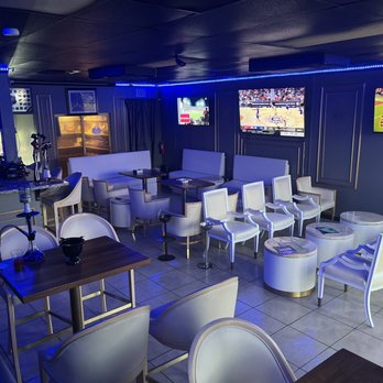 OLD HAVANA CIGARS LOUNGE