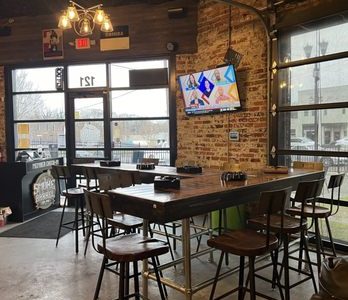 Smoke and Barrel Cigar Bar and Lounge