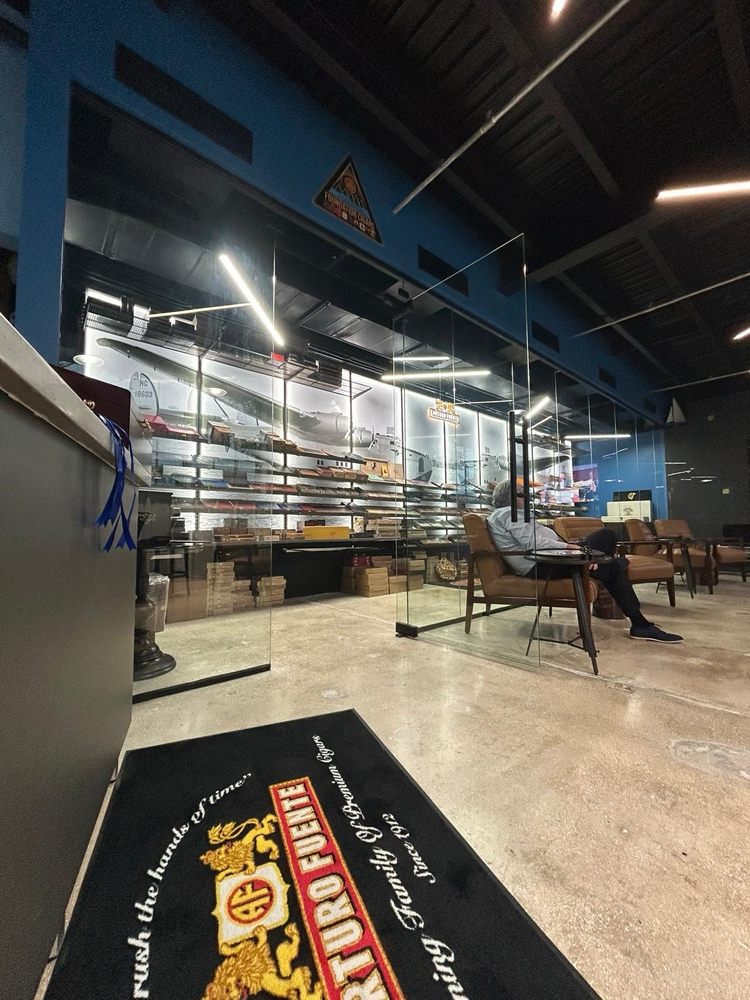 City Cigar by the Bay