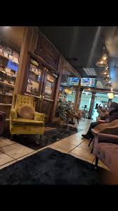Hemen Cigar Lounge